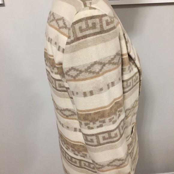 blazer - Picture 2 of 5